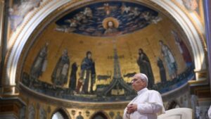 leon-xiv:-es-urgente-una-pastoral-solidaria-que-no-juzga-y-acoge-a-todos